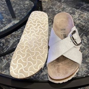 BIRKENSTOCK SIENA BIG BUCKLE